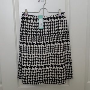 Spruce & Sprouse Houndstooth A-Line Skirt - S